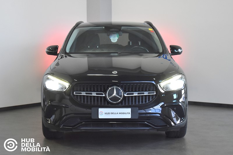 MERCEDES-BENZ GLA 200 d Automatic Progressive Advanced